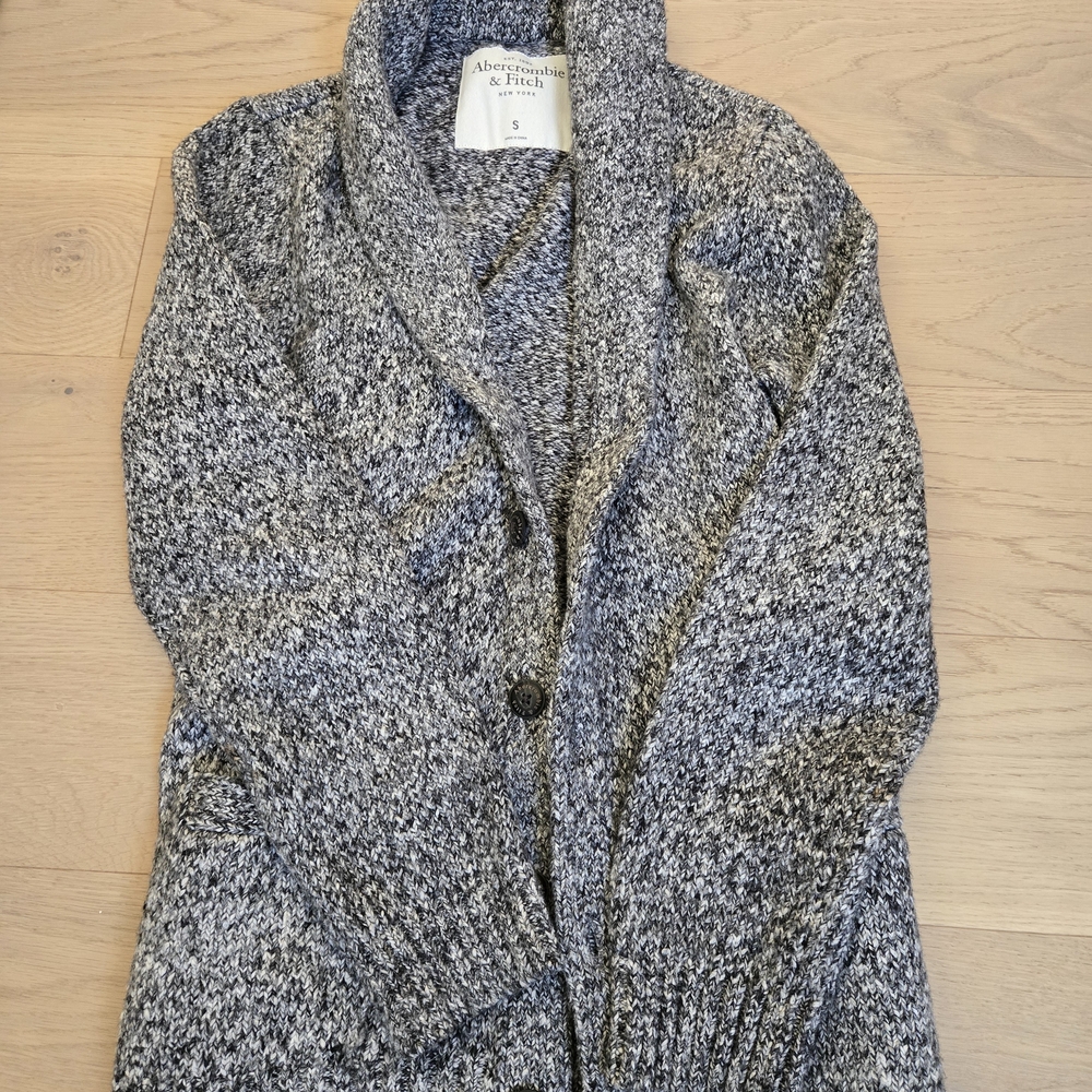 Abercrombie & Fitch Gray Cardigan Sweater